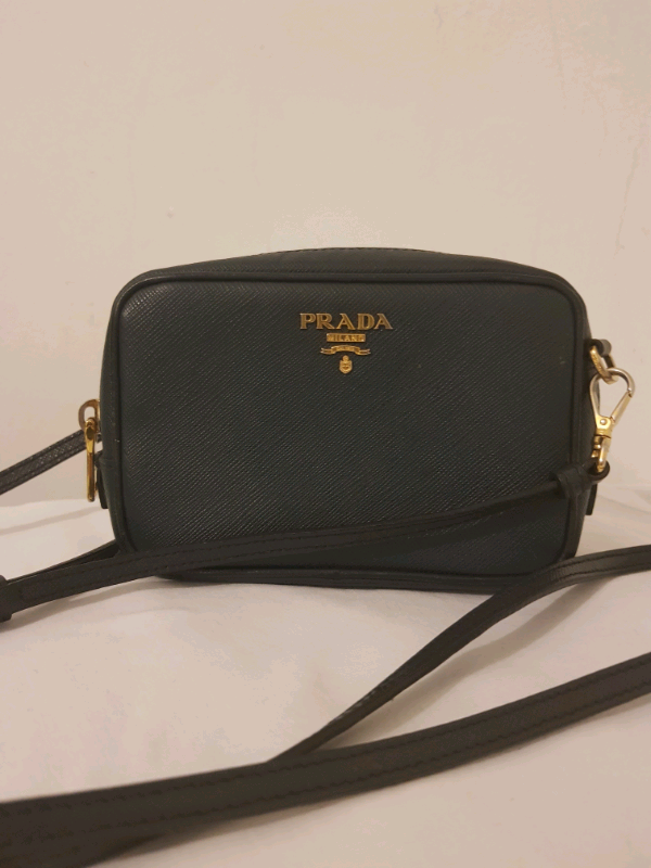 gumtree prada bag